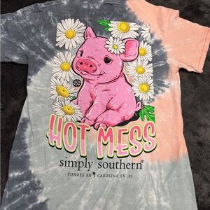 Simply Southern Hot Mess Women’s Small Tie Die Tee!